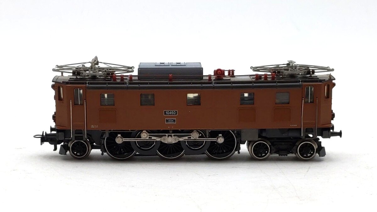 Marklin 3151 HO Scale SBB AE 3/6 Electric Locomotive #10460 EX