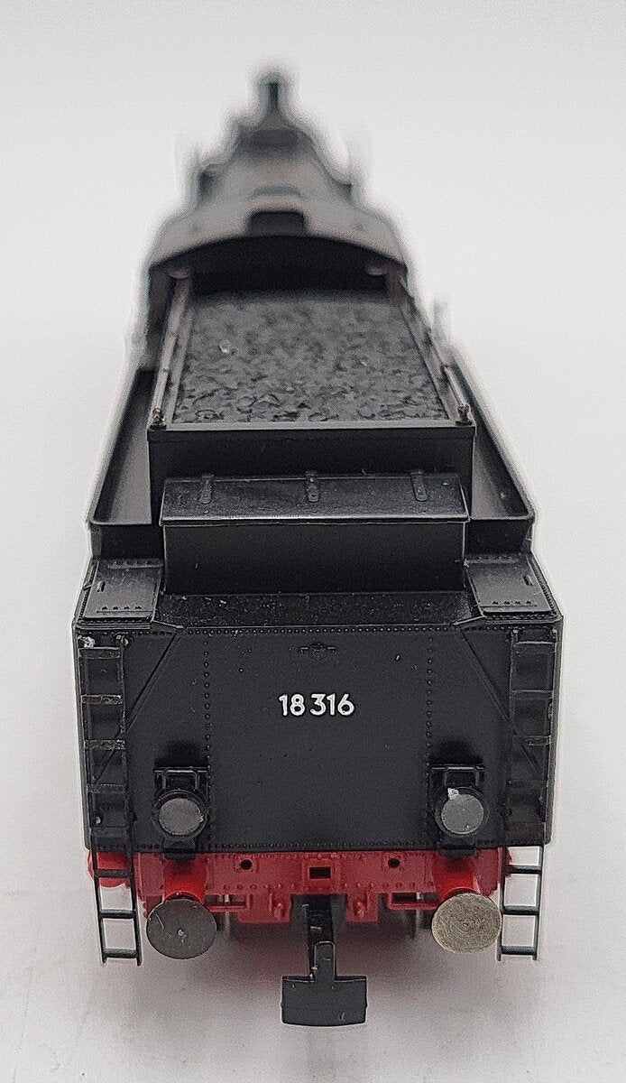 Liliput 4003 HO Scale DB Class 18 Steam Locomotive & Tender EX/Box