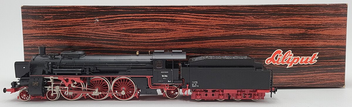 Liliput 4003 HO Scale DB Class 18 Steam Locomotive & Tender EX/Box