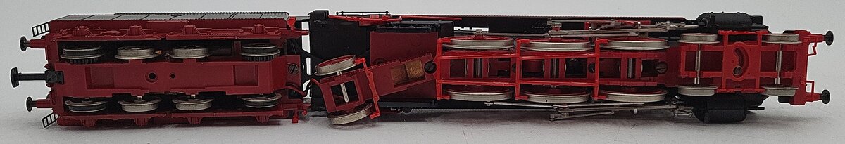 Liliput 4003 HO Scale DB Class 18 Steam Locomotive & Tender EX/Box