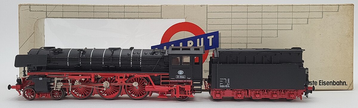 Liliput 10132 HO Scale DB BR UEF Steam Locomotive & Tender #01 1066 EX/Box