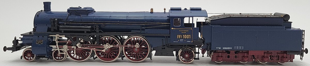 Liliput 4000 HO Scale Deutsche Reichsbahn 4-6-2 Steam Engine & Tender EX/Box