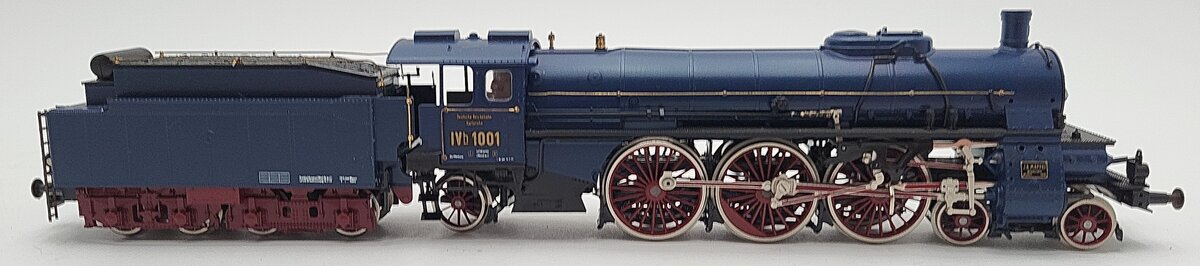 Liliput 4000 HO Scale Deutsche Reichsbahn 4-6-2 Steam Engine & Tender EX/Box