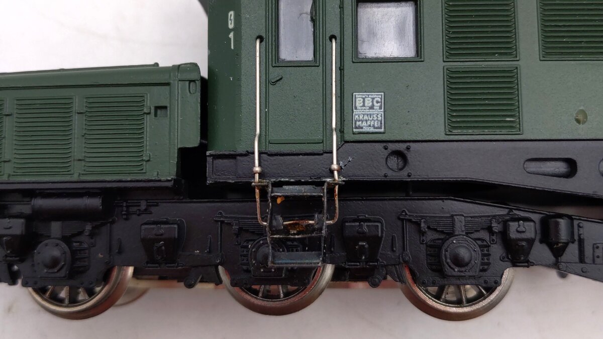 Marklin 8322 HO Scale DB E94-276 Electric Locomotive EX/Box