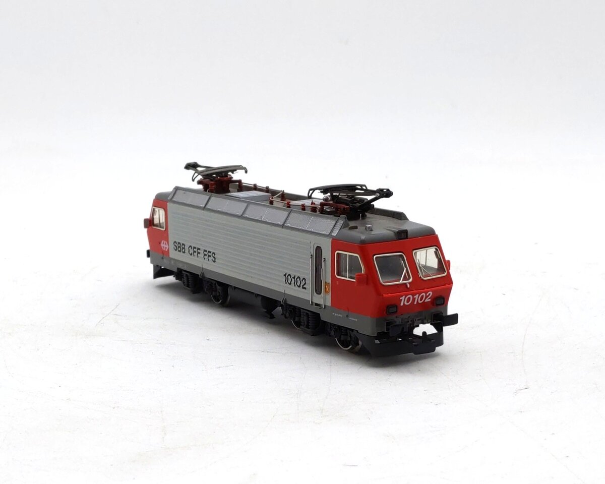 Marklin 8323 HO Scale Swiss Federal Railways Re4/4 IV Electric Locomotive #10102 EX/Box
