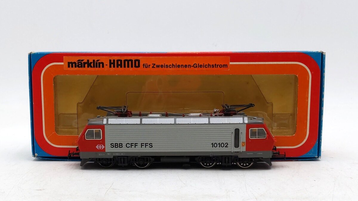 Marklin 8323 HO Scale Swiss Federal Railways Re4/4 IV Electric Locomotive #10102 EX/Box