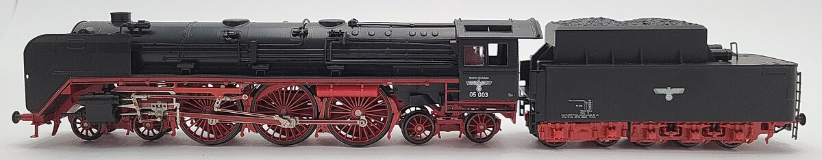 Liliput 10503 Deutsche Reichsbahn 4-6-4 Steam Loco. & Tender #05003 EX/Box