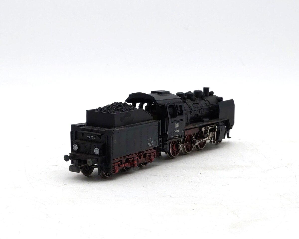 Marklin 8303 HO Scale Deutsche Bundesbahn (DB) 2-6-0 Steam Locomotive -Custom/Box