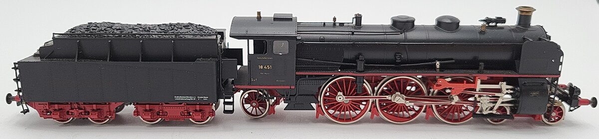 Liliput 1800 HO Scale DR Steam Locomotive #18 451 EX/Box