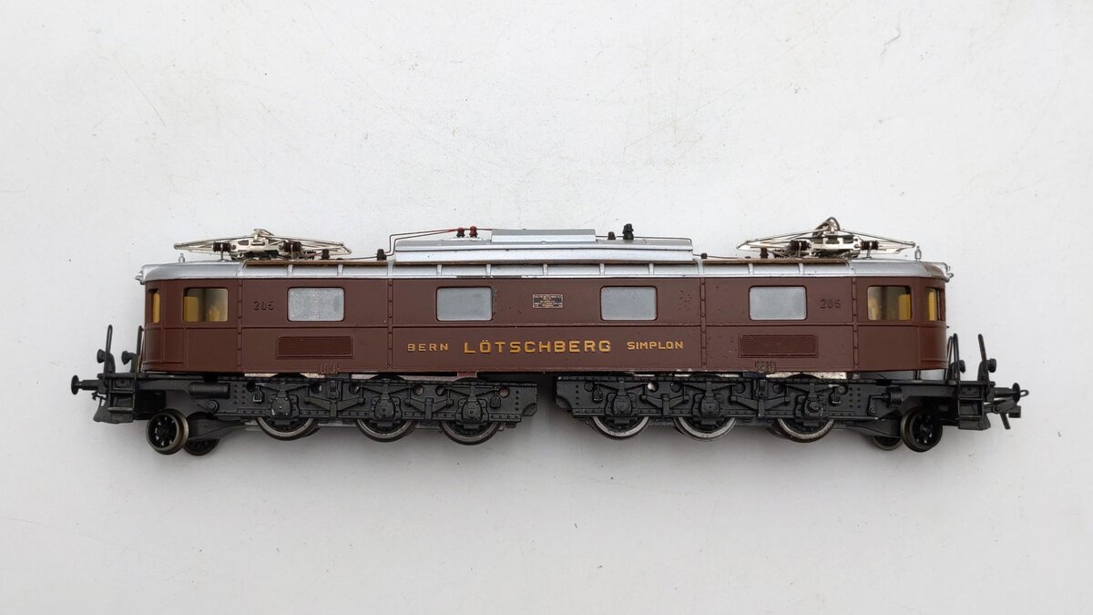 Roxy 000146 HO Scale Bern Lötschberg Simplon Railway BLS Ae 6/8 Locomotive #205 EX/Box