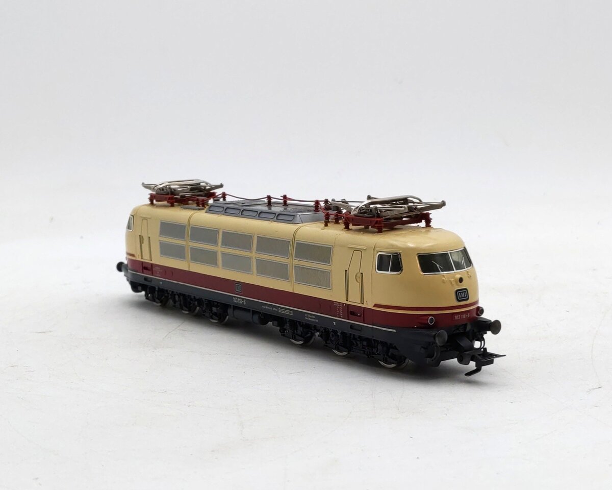 Fleischmann 4375 HO Scale Deutsche Bahn (DB) 103 118-6 Electric Locomotive EX/Box