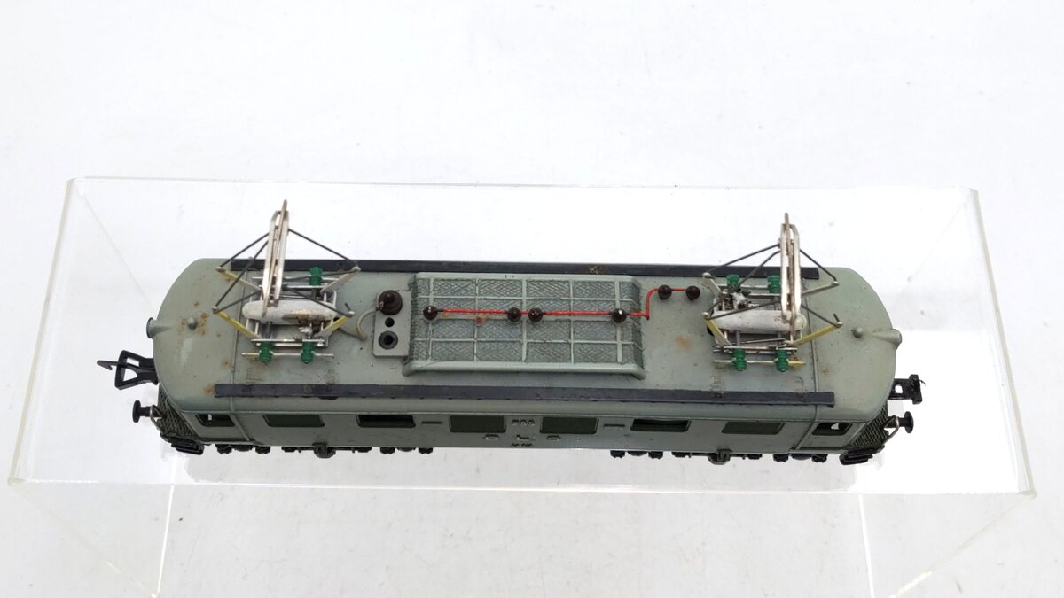 Trix For Rivarossi 21661 HO Scale BLS Swiss Ae 4/4 Electric Locomotive #255 VG