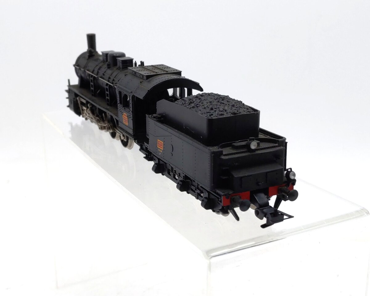 Fleischmann 4146 HO Scale SNCF 0-8-0 Steam Locomotive & Tender #040.D.260 EX
