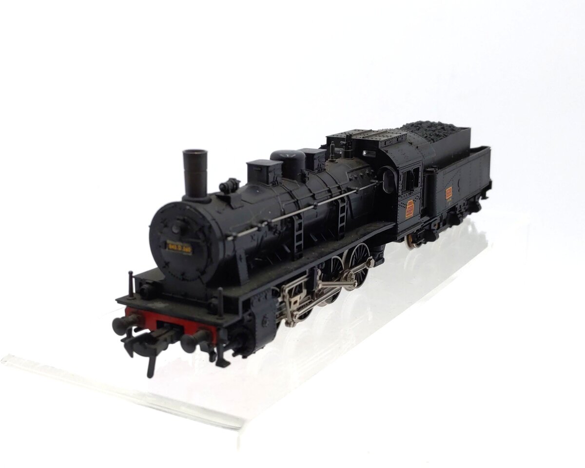 Fleischmann 4146 HO Scale SNCF 0-8-0 Steam Locomotive & Tender #040.D.260 EX