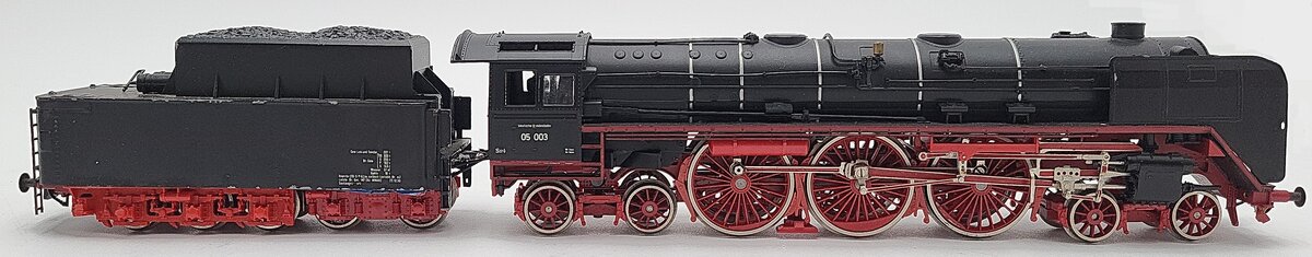 Liliput 10503 Deutsche Reichsbahn 4-6-4 Steam Loco. & Tender #05003 EX/Box