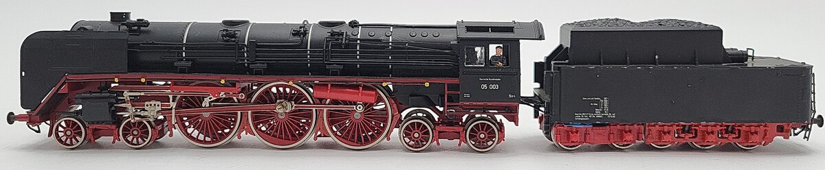 Liliput 10503 Deutsche Reichsbahn 4-6-4 Steam Loco. & Tender #05003 EX/Box