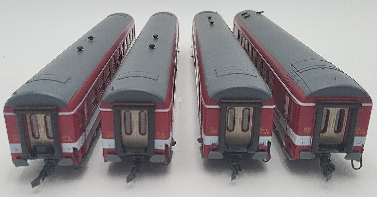 Roco 44087 HO SNCF 4-Car Passenger Set EX/Box