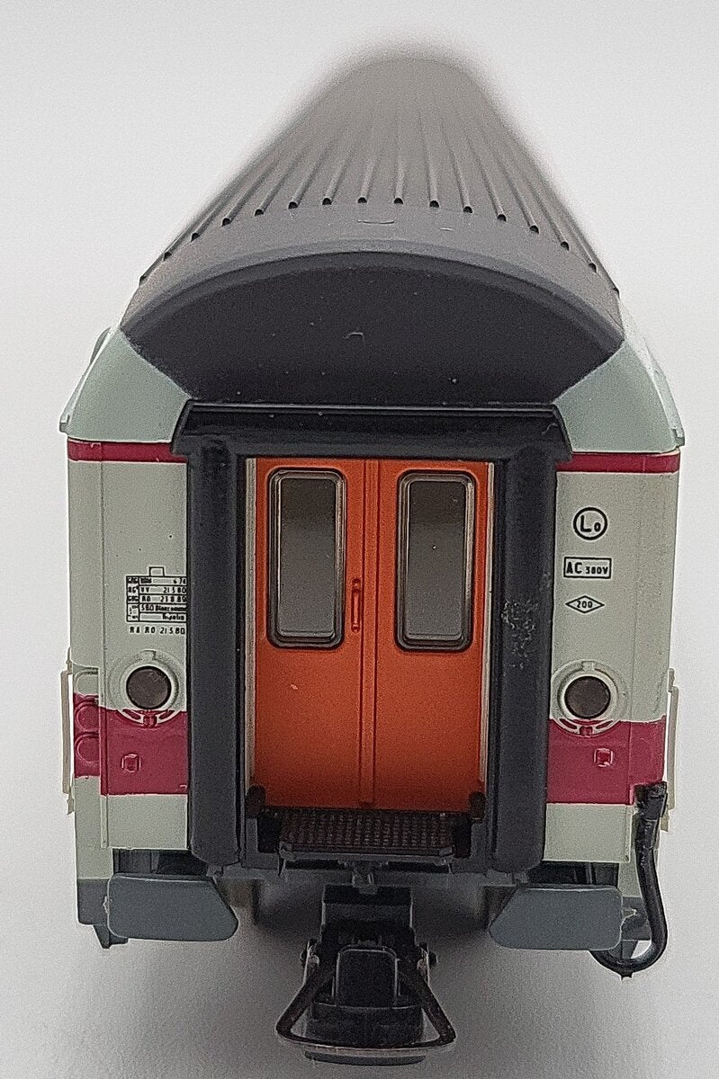 Roco 44643 HO Scale SNCF Passenger Car VG/Box
