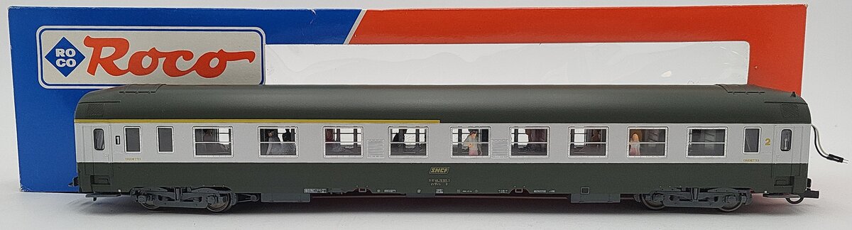Roco 44625 HO Scale SNCF 1st/2nd Class Passenger Car EX/Box