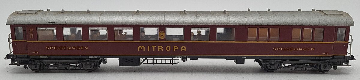 Liliput 827 02 HO Scale Mitropa DR Dining Car EX/Box