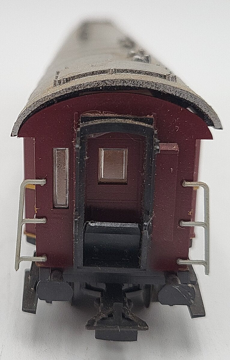 Liliput 827 02 HO Scale Mitropa DR Dining Car EX/Box