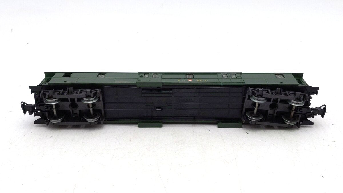 Marklin 4146 HO Scale Swiss Federal Railways SBB F40 Express Luggage Car #18810 VG/Box