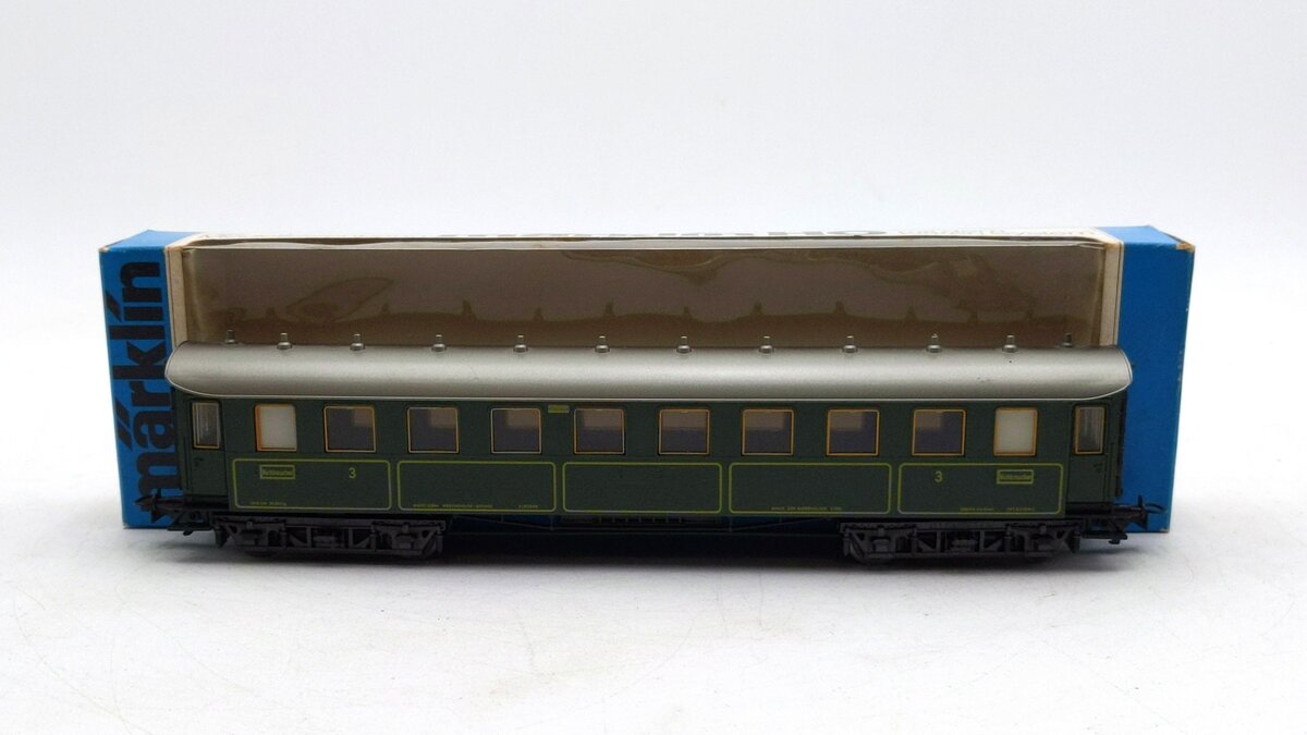 Marklin 4135 HO Scale Nichtroucher K.Bay.Sts.B. 3rd Class Passenger Car VG/Box