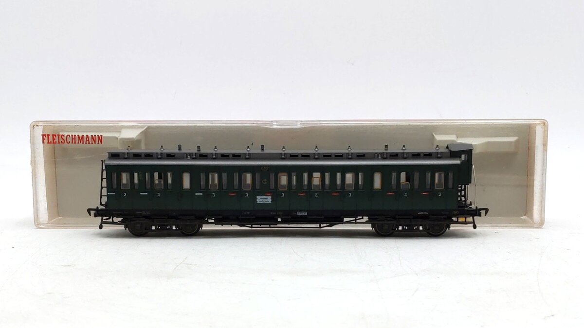 Fleischmann 5086 HO DRG 3rd Class Passenger Car #41800 EX/Box