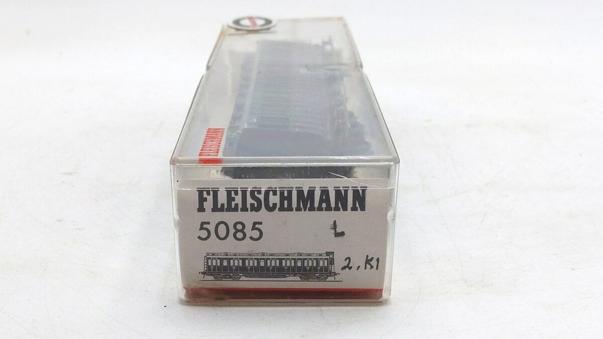 Fleischmann 5085 HO Scale Deutsche Reichsbahn DRG 2nd Class Passenger Car #20664 EX/Box