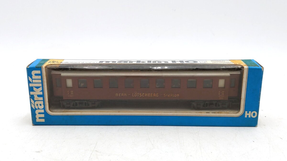 Marklin 4138 HO Scale Bern Lötschberg Simplon Railway BLS C4 Car Custom/Box