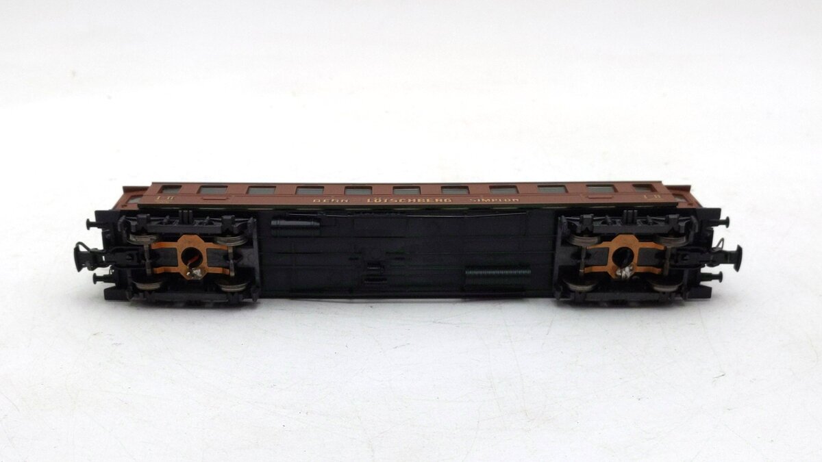 Marklin 4138 HO Scale Bern Lötschberg Simplon Railway BLS C4 Car Custom/Box