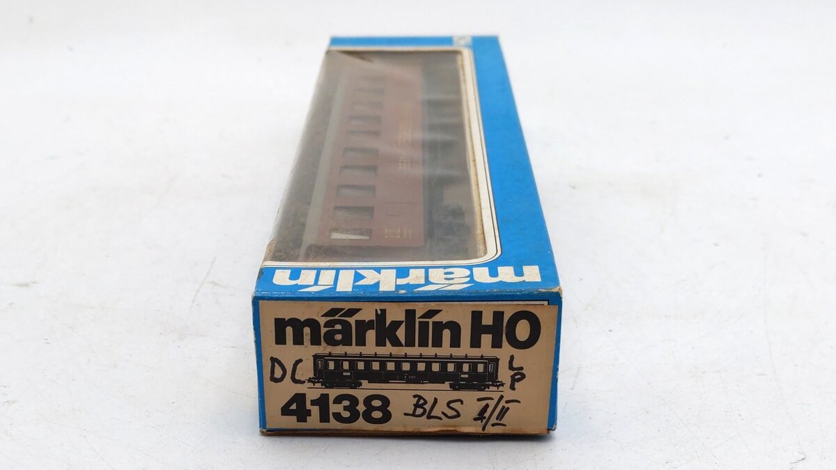 Marklin 4138 HO Scale Bern Lötschberg Simplon Railway BLS C4 Car Custom/Box