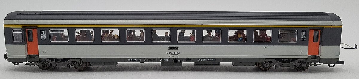 Rocco 44416 HO Scale SNCF Corail Lighted Coach Car EX