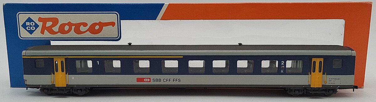 Roco 44338 HO Scale SBB 1st & 2nd Class Coach Car EX/Box