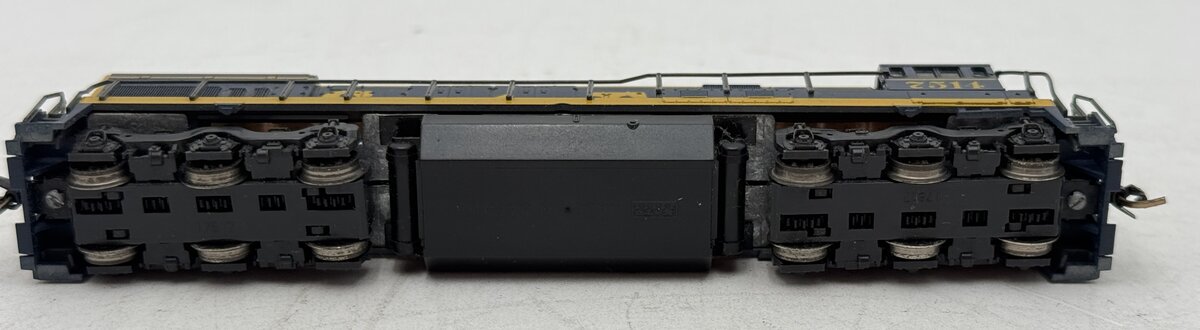 Kato 176-17D N ATSF U30C Pre 1972 Freight Diesel Locomotive #7514 LN/Box