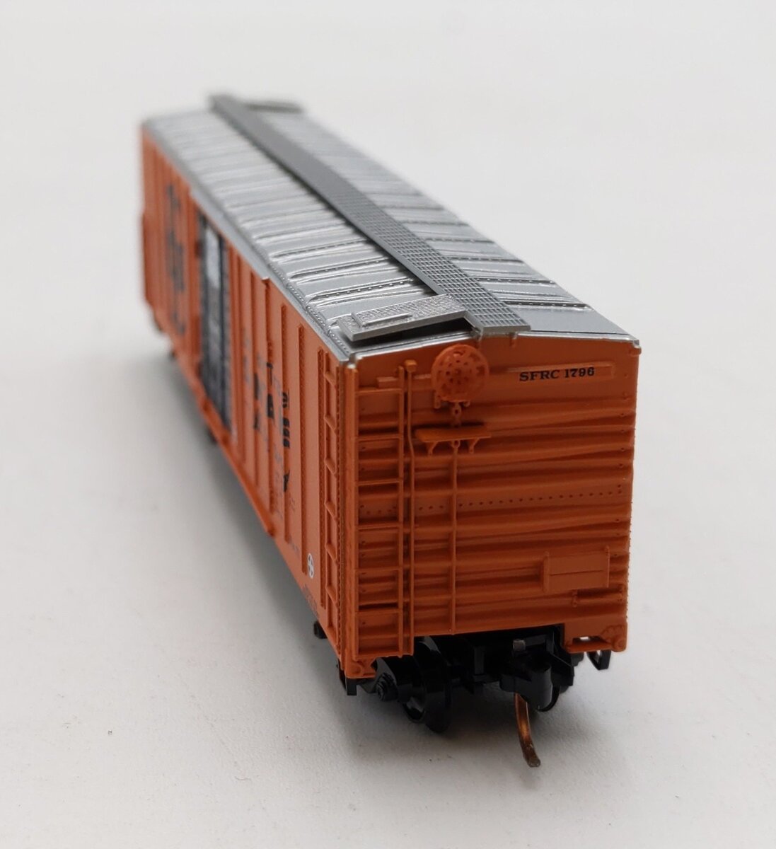 Micro-Trains 07000070 N Santa Fe 51' 3-3/4
