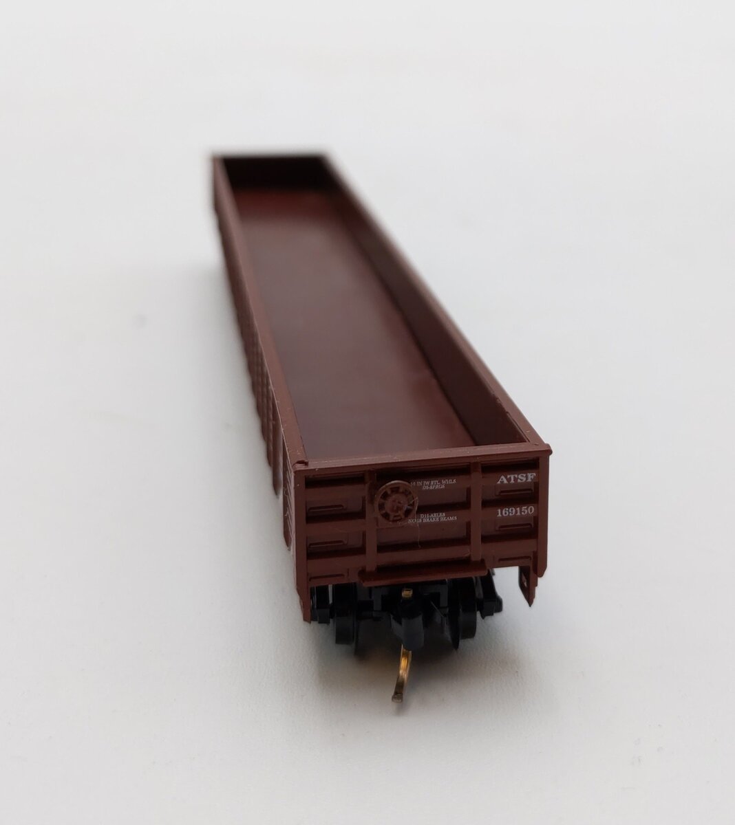 E&C Shops 826 N Scale ATSF 65' Mill Gondola #169150 NIB