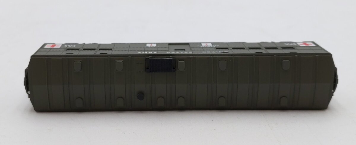 Micro-Trains 11800020 N United States Army 50' Troop Hospital Kitchen Car #8762 NIB