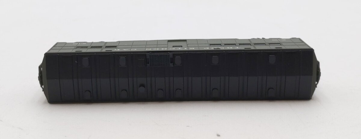 Micro-Trains 11800010 N Scale United States Army 50' Troop Kitchen Car #K-100 NIB