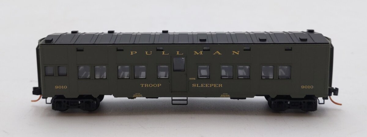 Micro-Trains 11600011 N US Office of Defense 50' Troop Sleeper Car #9010 NIB