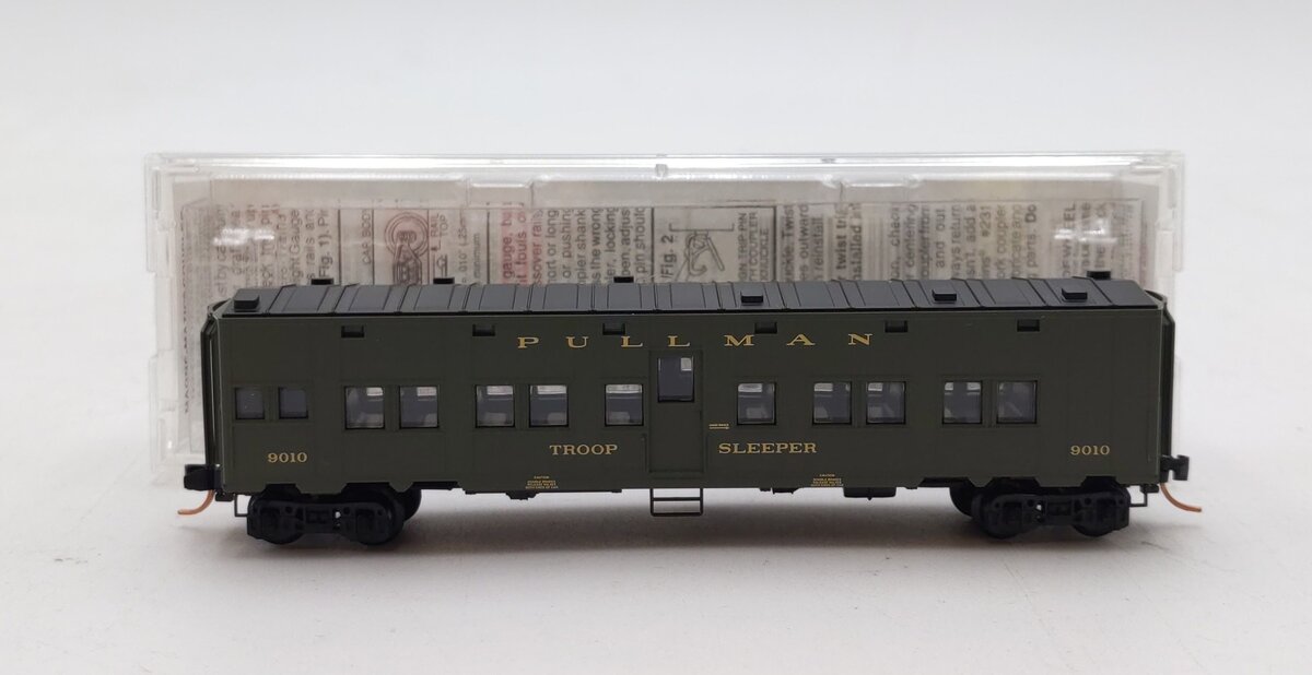 Micro-Trains 11600011 N US Office of Defense 50' Troop Sleeper Car #9010 NIB
