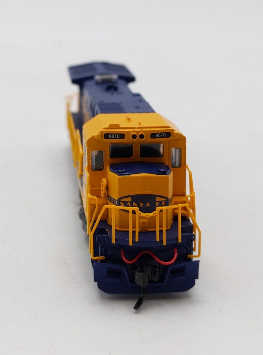 Atlas 48760 N Scale ATSF Dash 8-40B Diesel Locomotive #8610 w/ DCC NIB