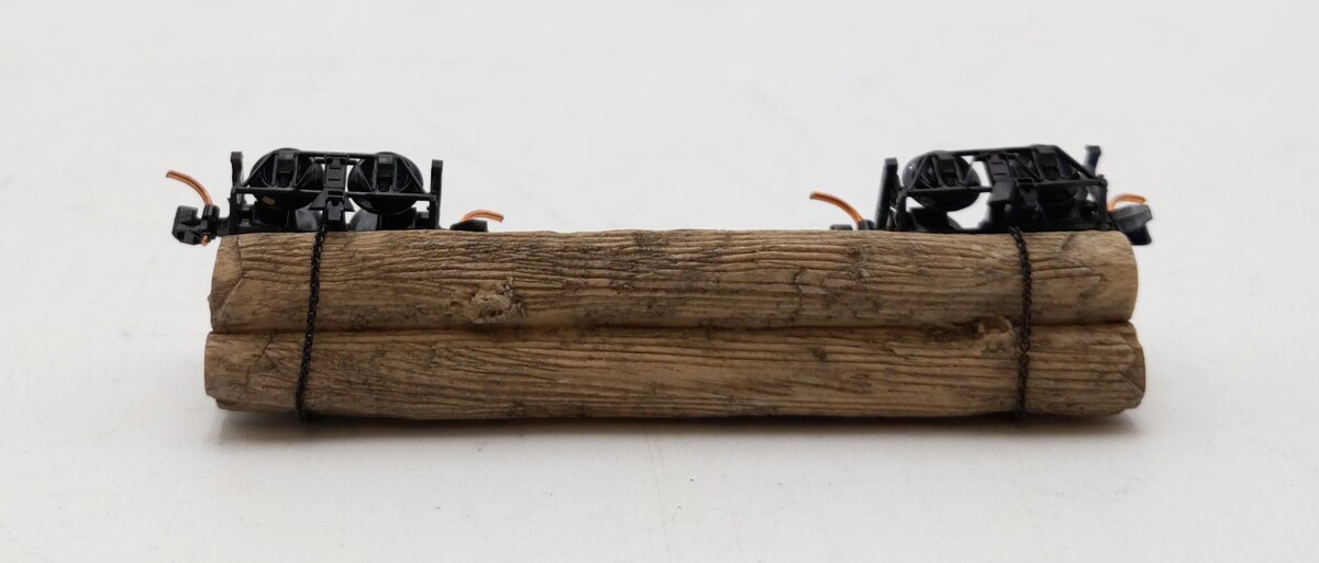 Micro-Trains 11300720 N Undecorated 40' Disconnect Log Car w/Load #2 NIB