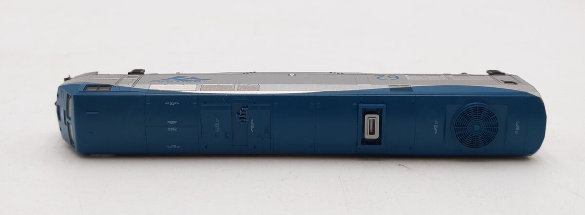 Kato 176-6004 N Scale Amtrak Phase V P42 Diesel Locomotive #62 LN/Box