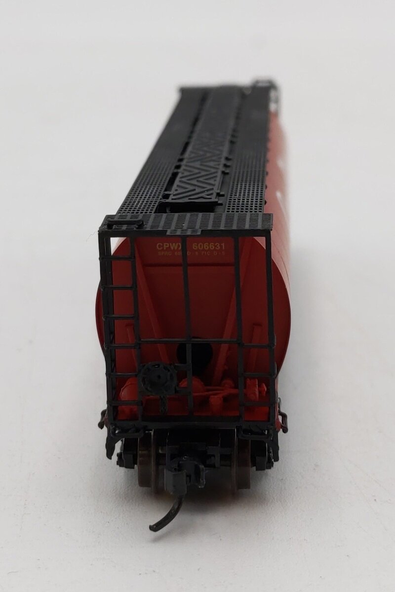 InterMountain 65102-46 N Scale CPWX Canada Covered Hopper #606631 NIB