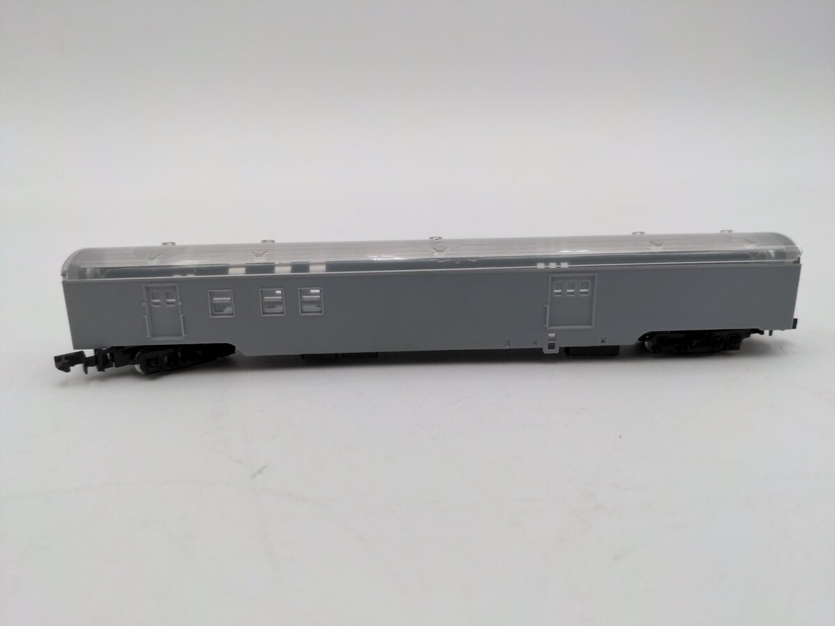 Con-Cor 0001-4021UN N Scale Undecorated 85' Baggage Car EX/Box