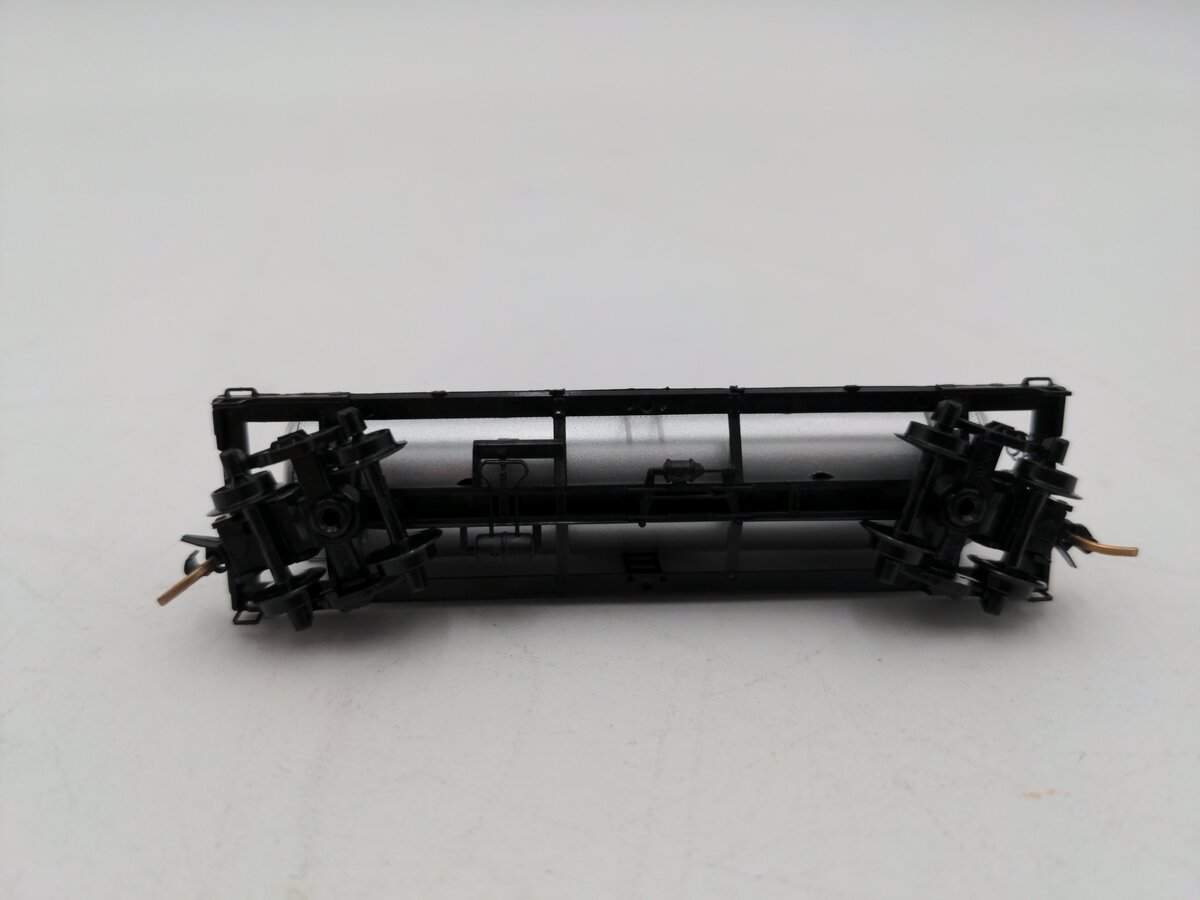 Micro-Trains 06500400 N Chicago Great Western 39' Single Dome Tank Car #290 LN/Box