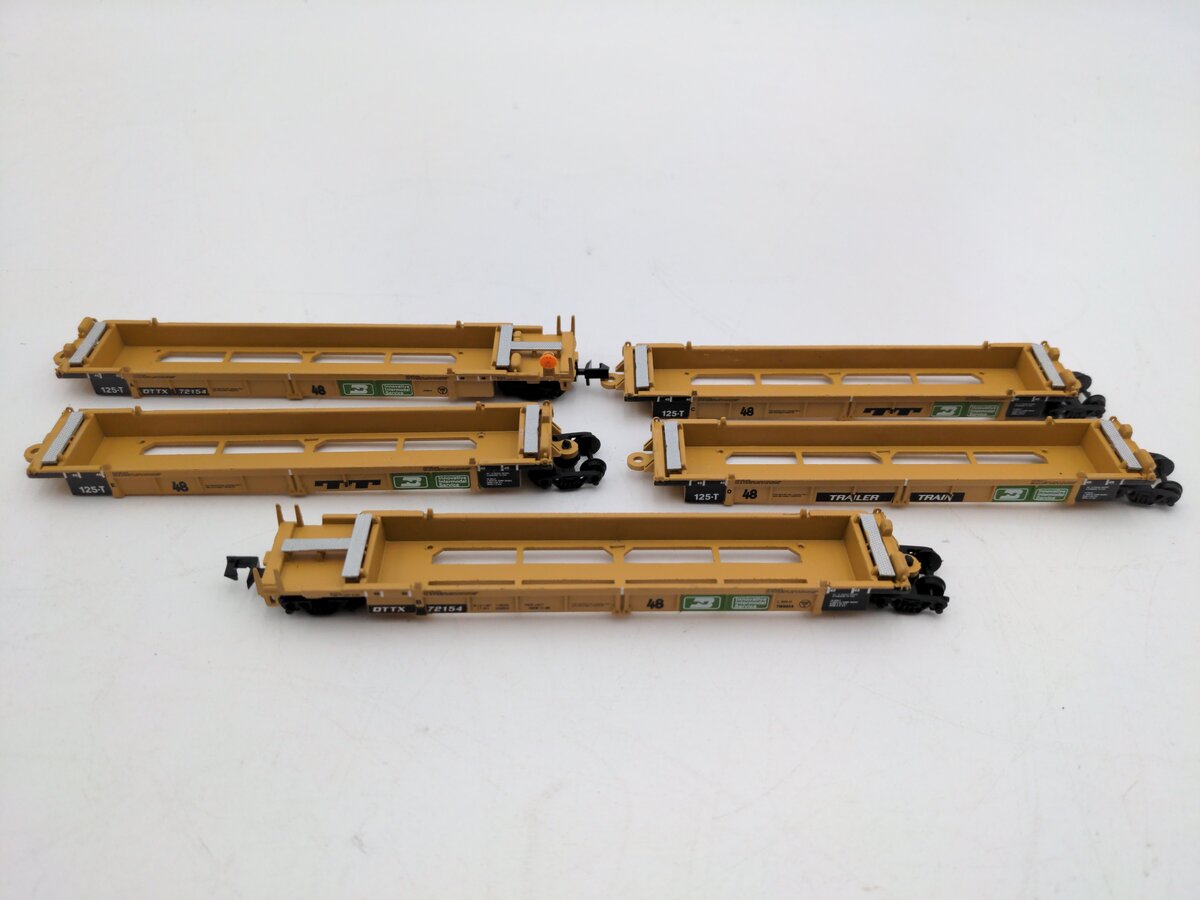 Walthers 932-8104 Burlington Northern Articulated Double Stack Car (Set of 5) LN/Box