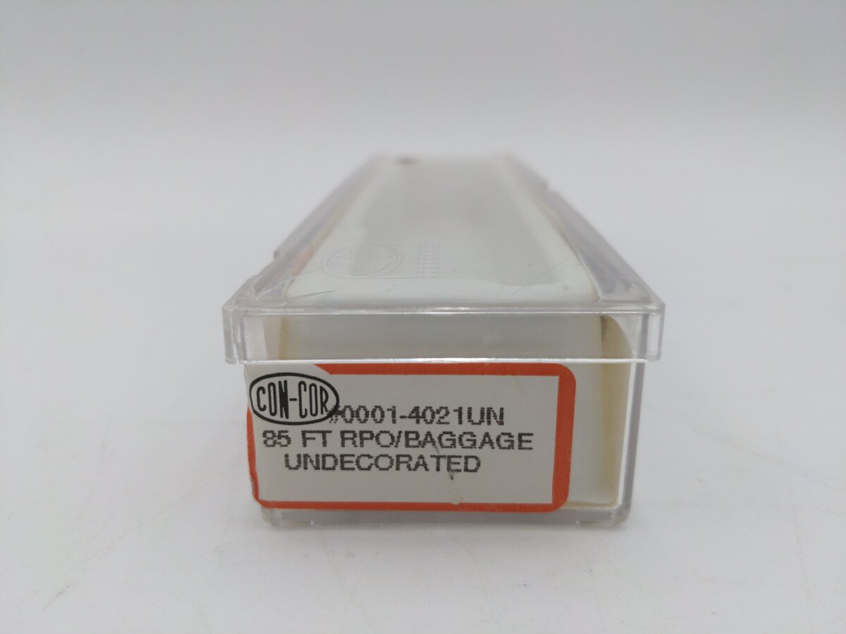 Con-Cor 0001-4021UN N Scale Undecorated 85' Baggage Car LN/Box