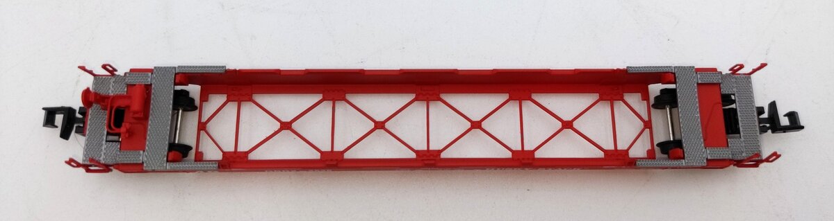 Roundhouse 8473 N Scale Greenbrier Husky Stack #2528 LN/Box